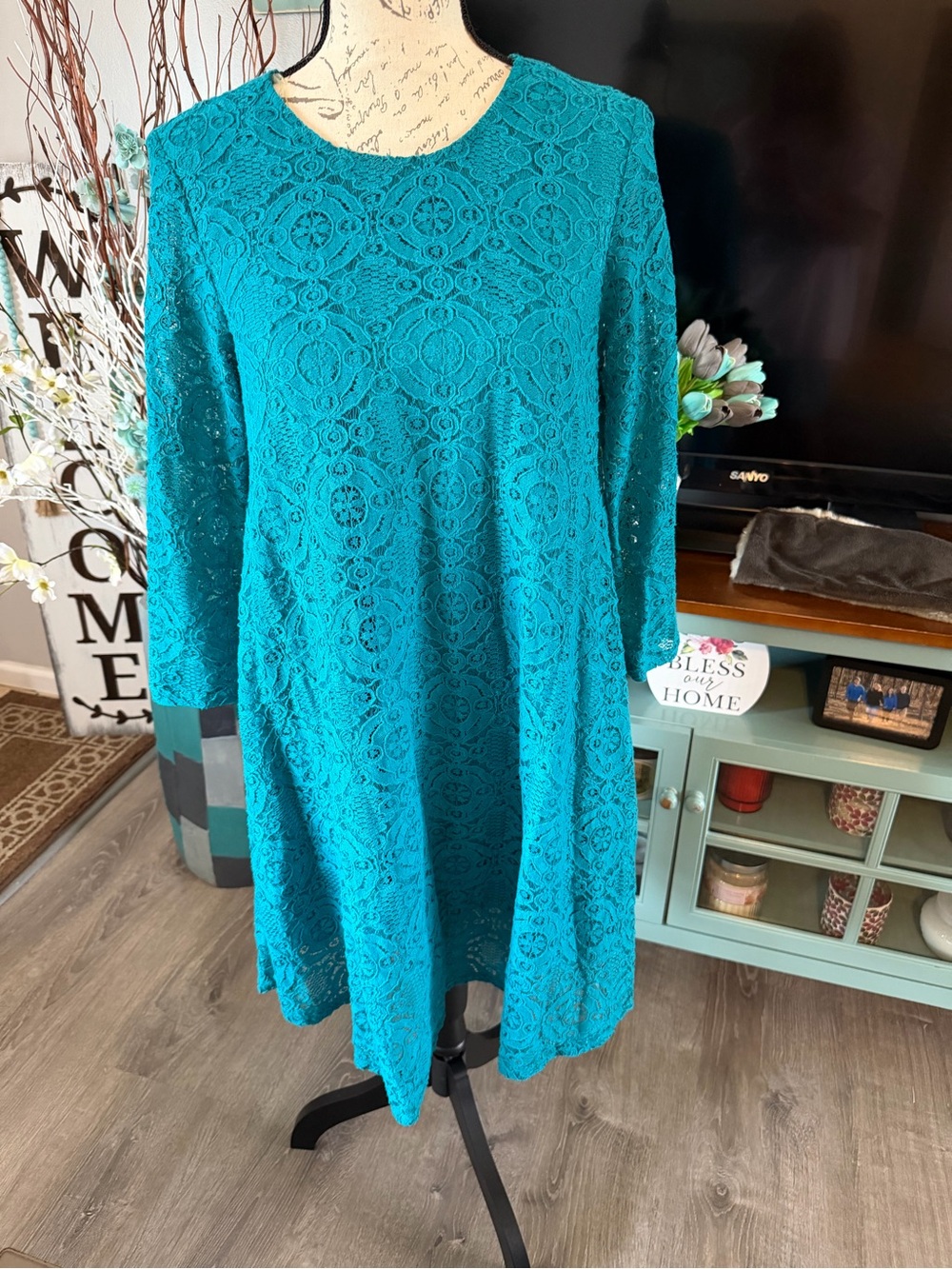 Sharagano Teal Lace Midi Dress Size Medium